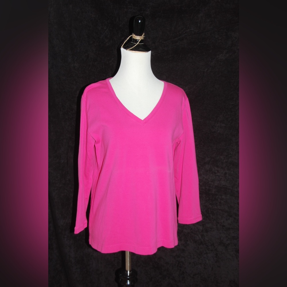 Chico’s dark pink, stretch cotton vneck top, size 2
